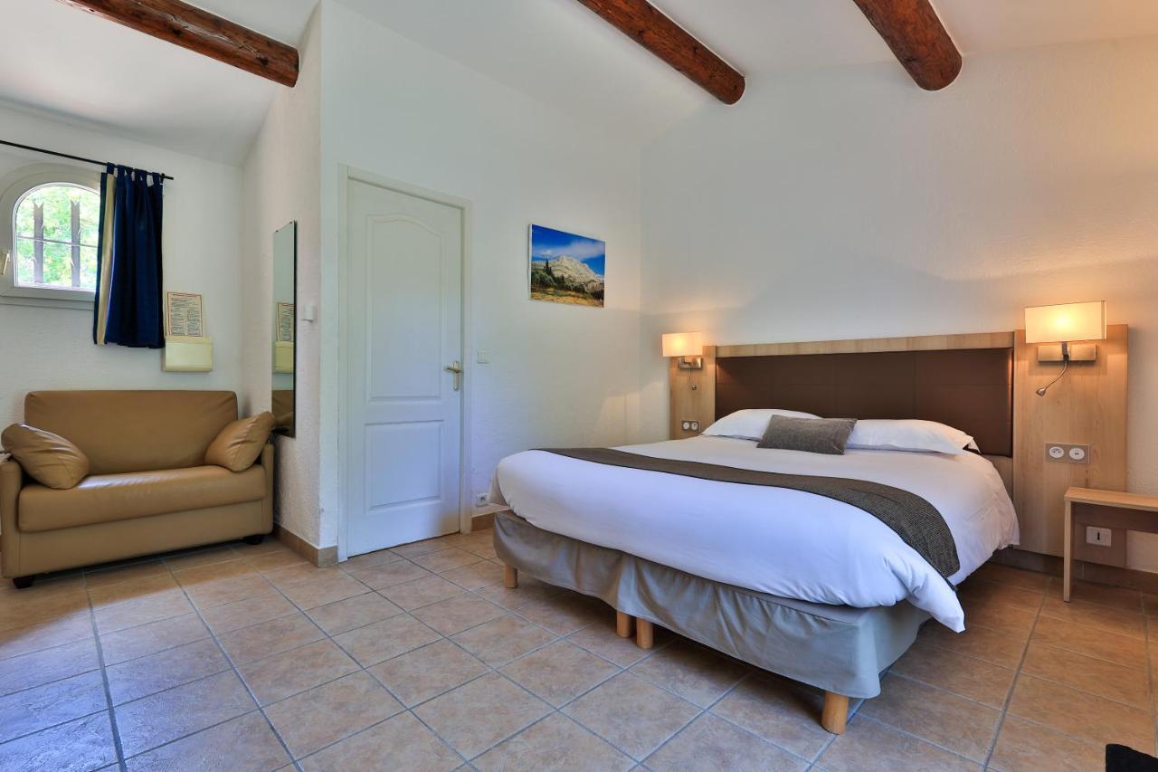 Logis Hotel & Spa Dejeunez Sous L'Arbre Rousset  Zewnętrze zdjęcie