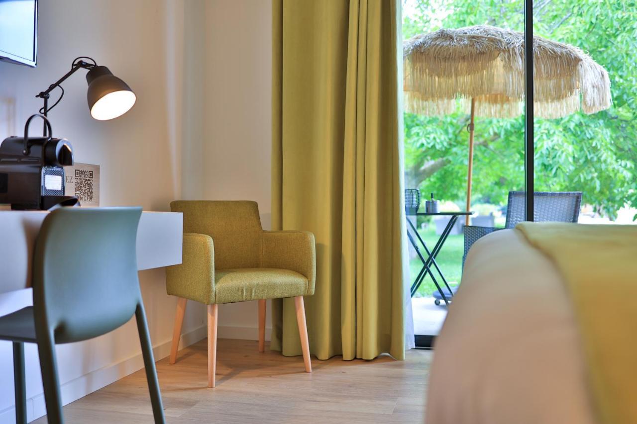 Logis Hotel & Spa Dejeunez Sous L'Arbre Rousset  Zewnętrze zdjęcie