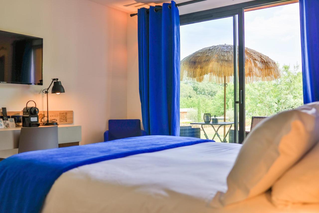 Logis Hotel & Spa Dejeunez Sous L'Arbre Rousset  Zewnętrze zdjęcie