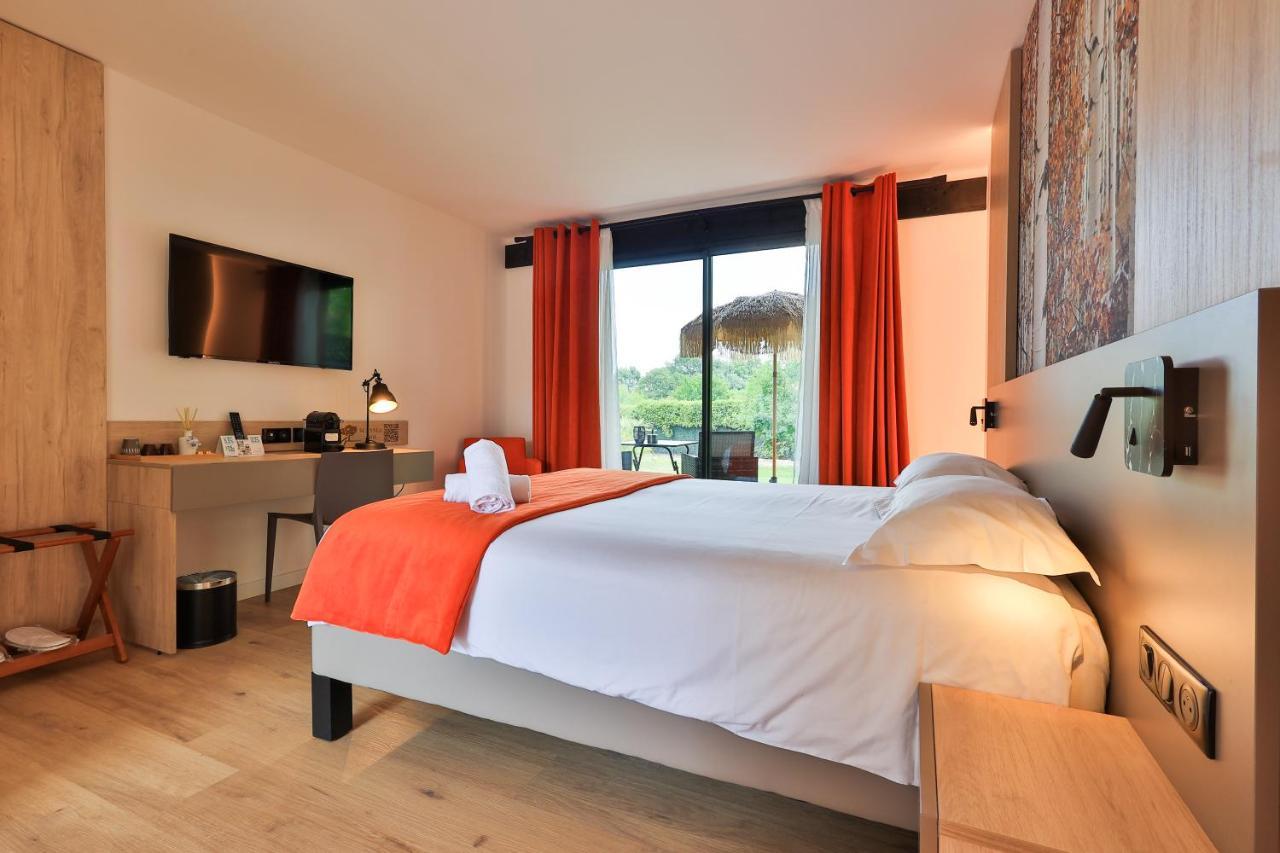 Logis Hotel & Spa Dejeunez Sous L'Arbre Rousset  Zewnętrze zdjęcie